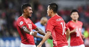 激烈对抗与错失良机：九游娱乐镜头下的上半场焦灼 -九游娱乐