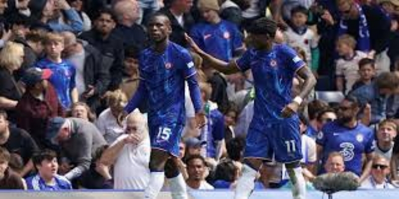 争议事件全景回顾：一次肢体接触引发的舆论风暴-九游娱乐